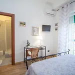 Anthea Bb Bed & Breakfast Napoli